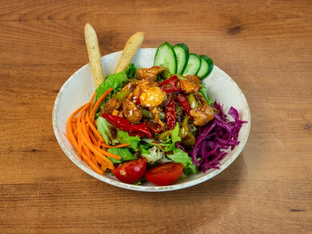 Karabuğdaylı Tavuklu Salata